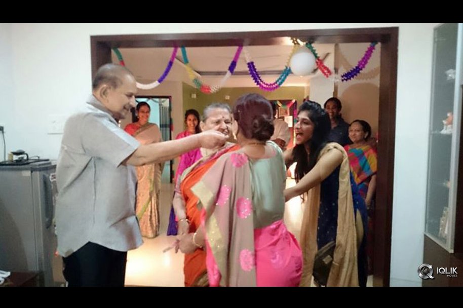 Mahesh-Babu-Mother-Birthday-Celebrations